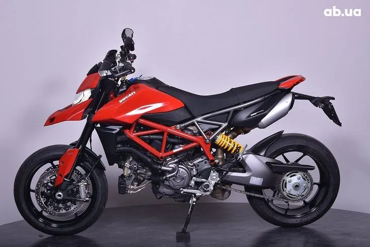 Ducati Hypermotard Image 3